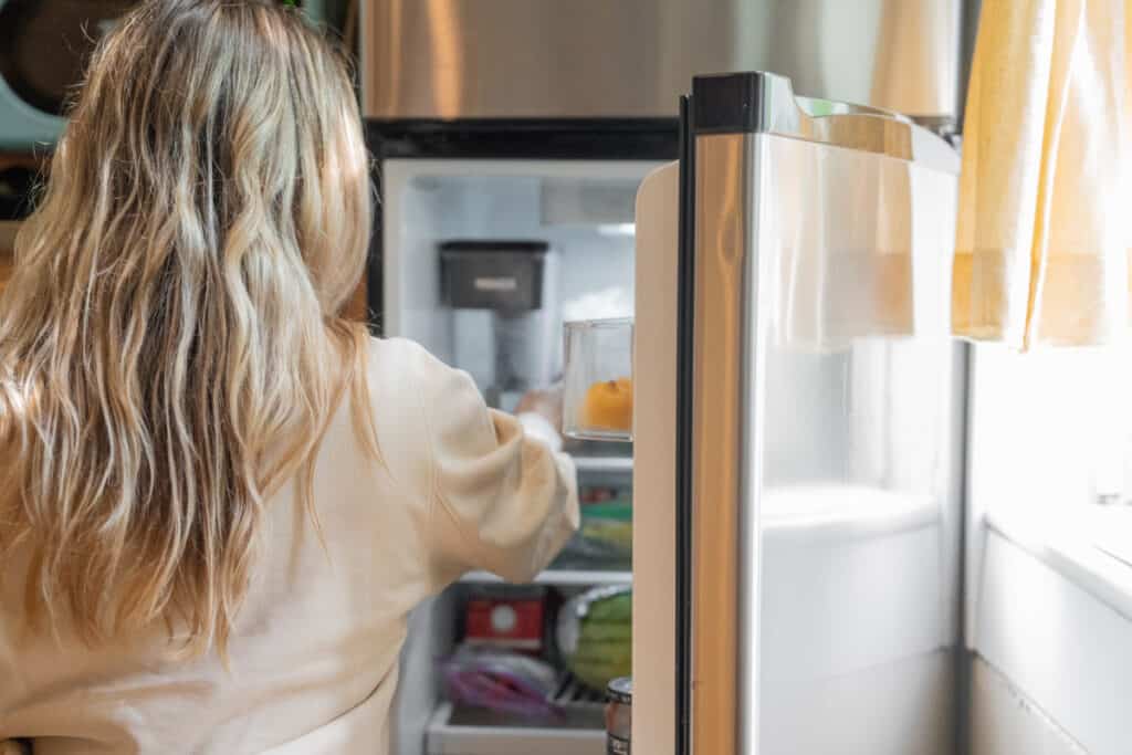 Set your refrigerator up so that it aligns with your healthy eating habits goals.